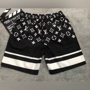 Louis Vuitton Size L Men's Black Logo Swim Shorts